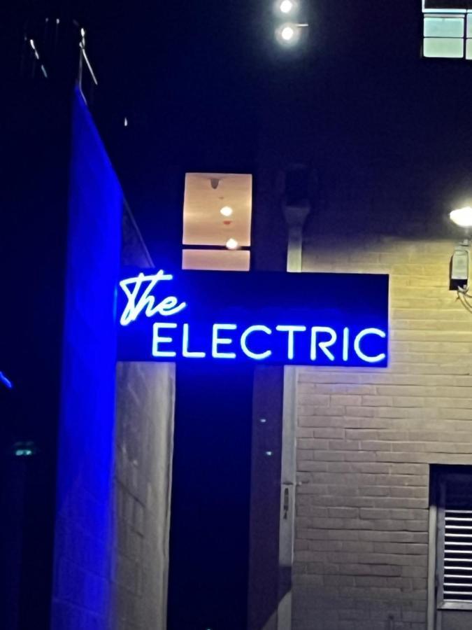 The Electric Hotel จีลอง ภายนอก รูปภาพ