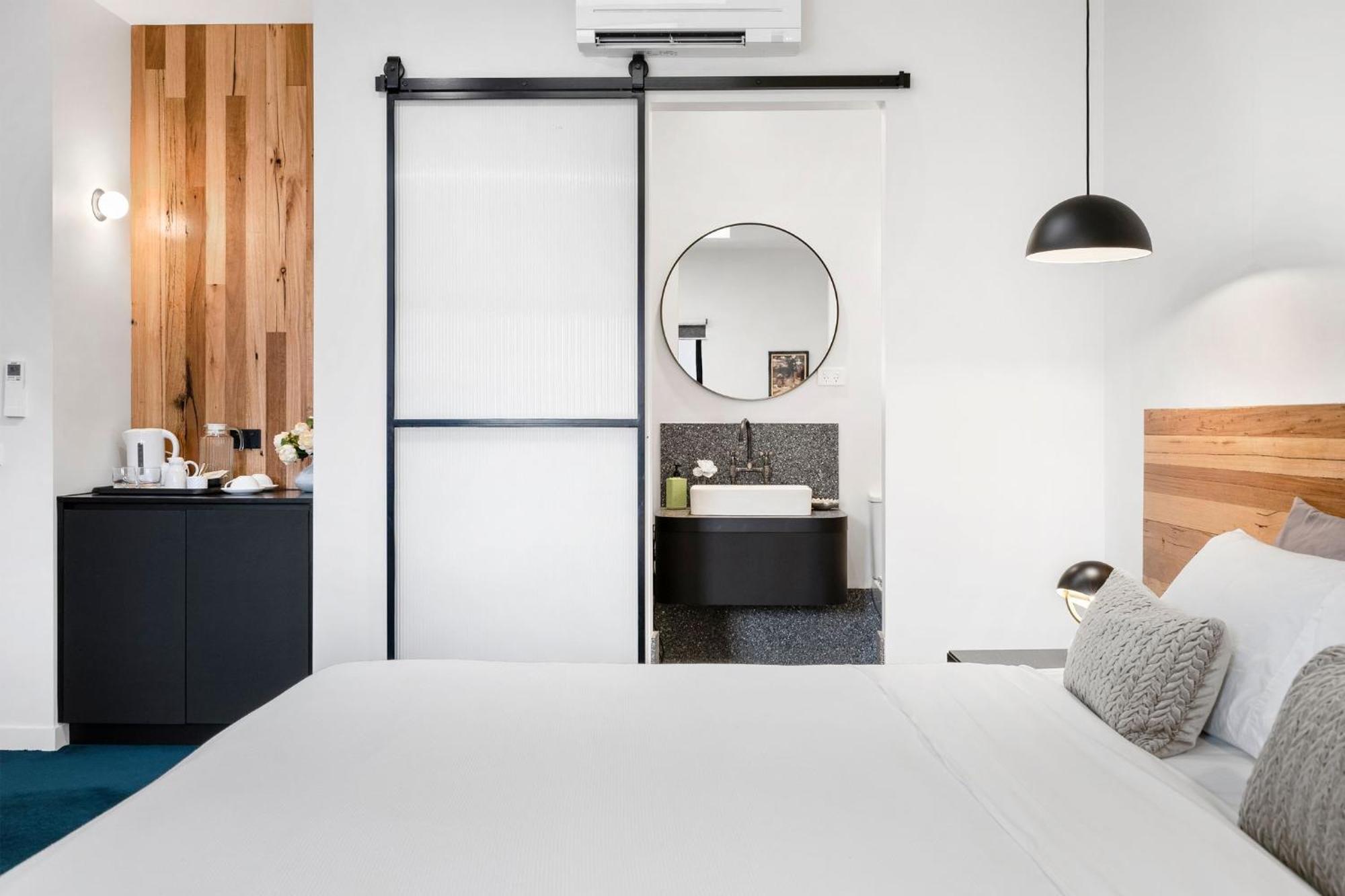 The Electric Hotel จีลอง ภายนอก รูปภาพ